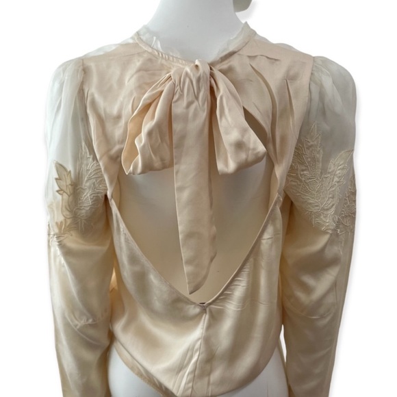 NWOT Free People Off White Satin Long Sleeve Floral Embroidery Body Suit, Size S - Picture 3 of 9